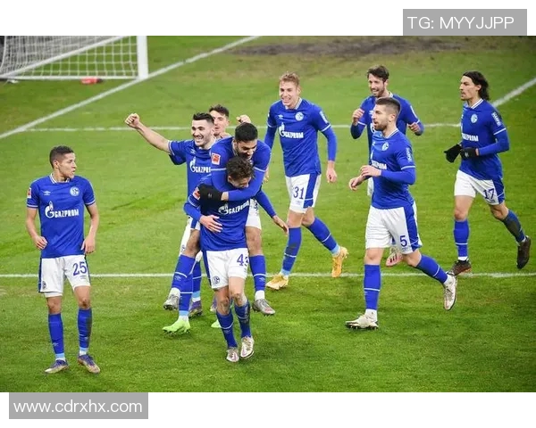 沙尔克04德甲连战连败，前景堪忧